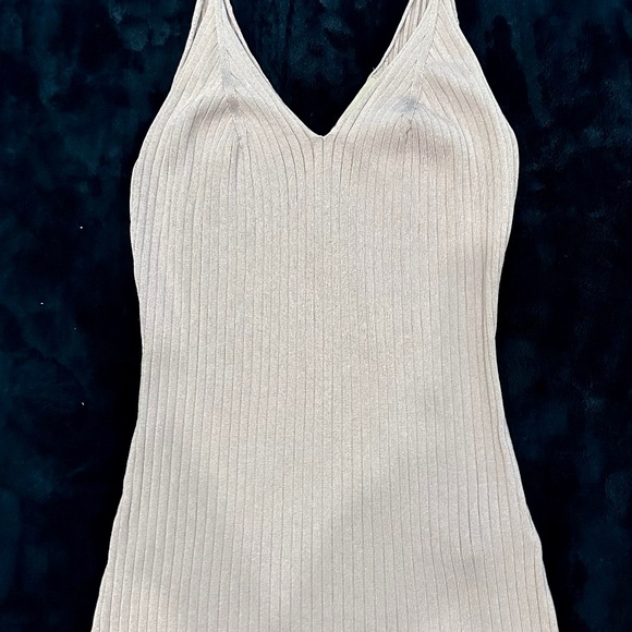 H&M LADIES KNIT TANK TOP SIZE SMALL - Picture 1 of 3
